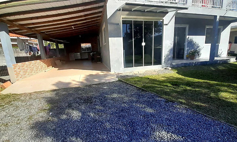 Casa 3 Dormitórios A...