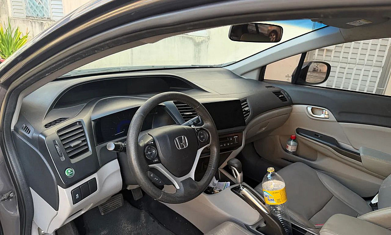 Honda Civic Sedan Lx...