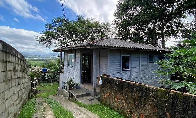Alugo Casa Em Biguaç...