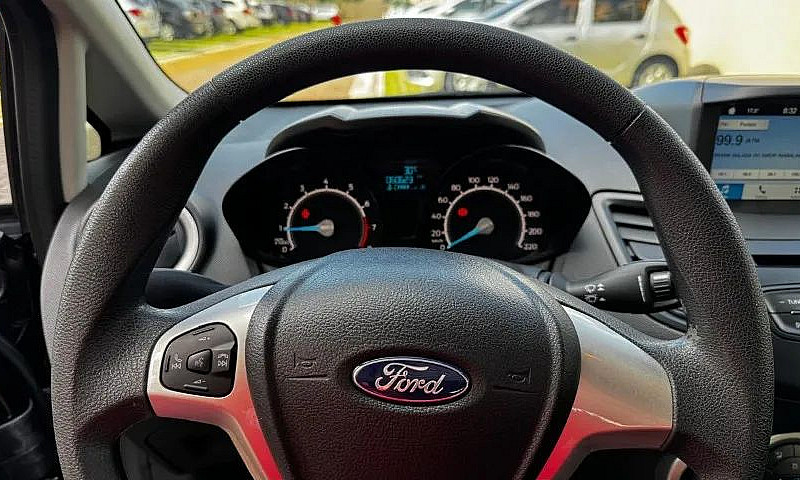 Ford Fiesta Sel 1.6 ...