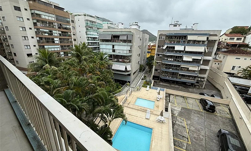Apartamento Com 3 Qu...