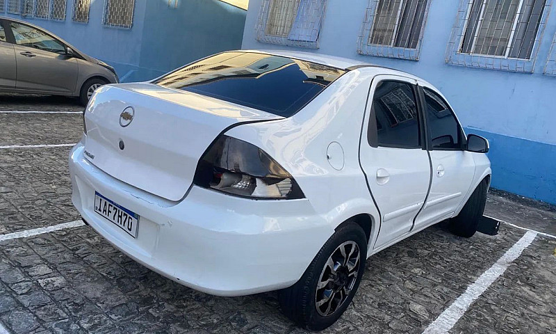 Chevrolet Prisma Sed...