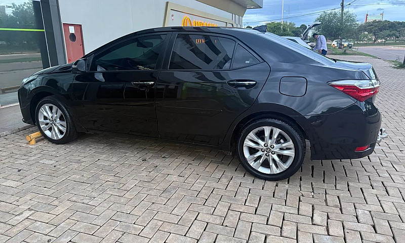 Toyota Corolla Xei 2...