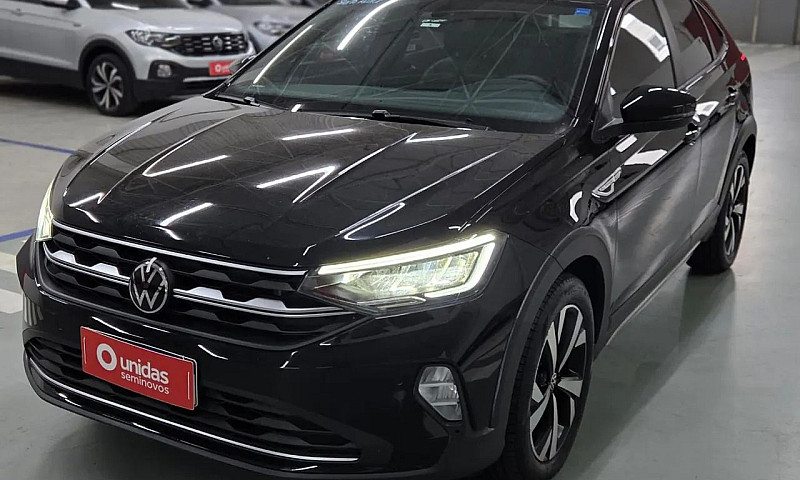 Volkswagen Nivus Hig...