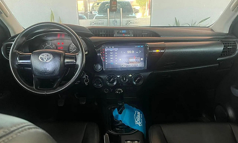 Toyota Hilux Cd 4X4 ...