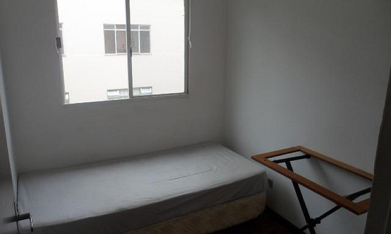 Alugo Quarto...