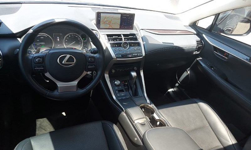 Lexus Nx 300H 2.5 - ...