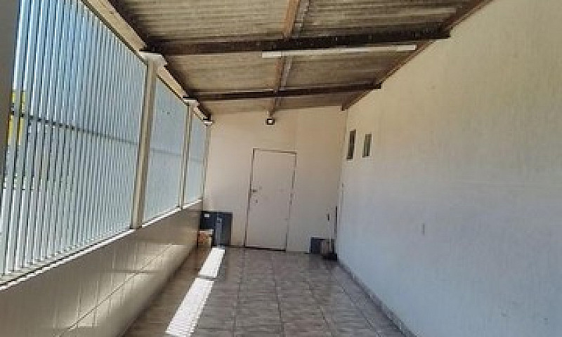 Casa Para Venda Em B...