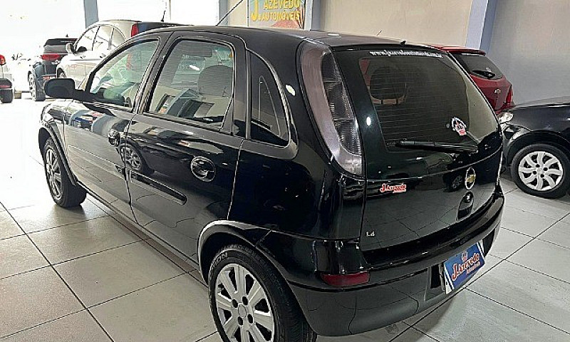 Chevrolet Corsa Hatc...