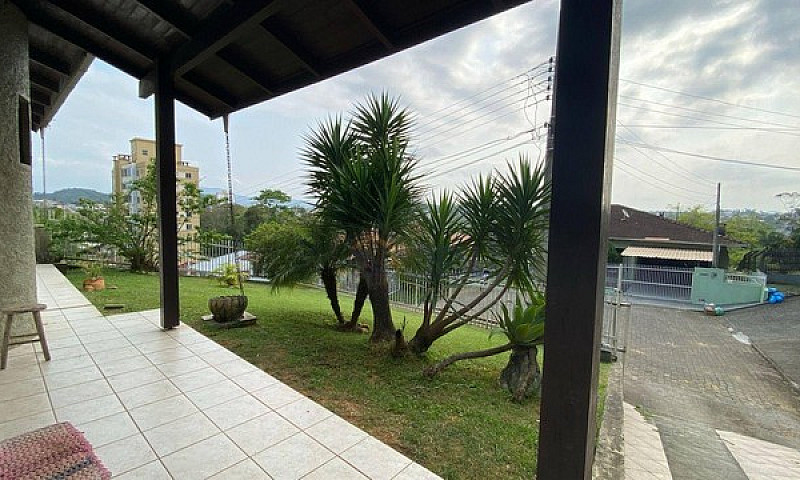 Casa À Venda, 180 M²...