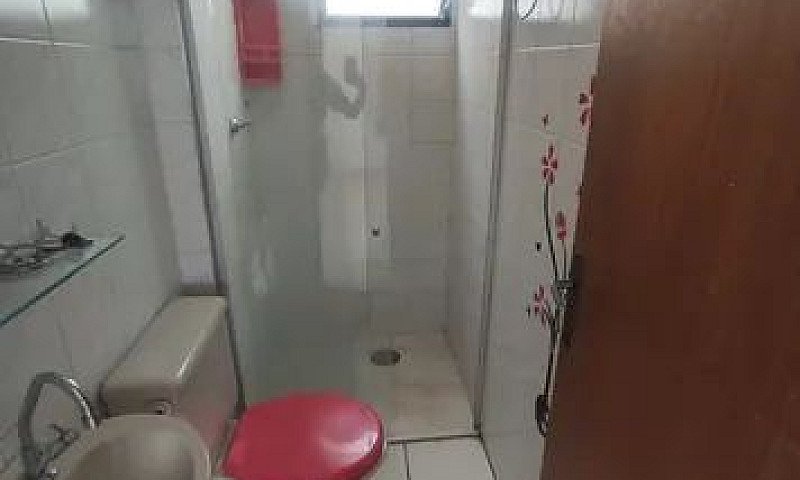 Aluga-Se Apartamento...