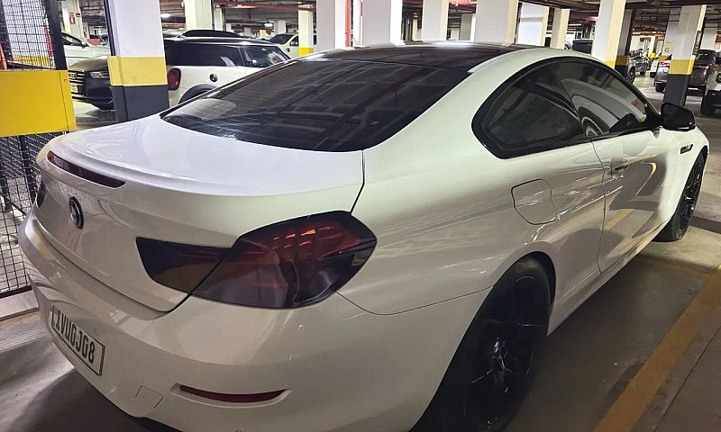 Bmw 650I Coupé V8 Bi...