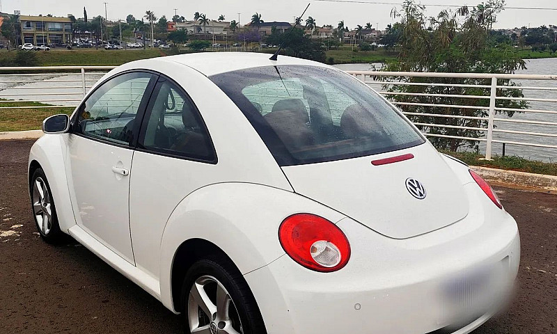Vw New Beetle 2.0 Mi...