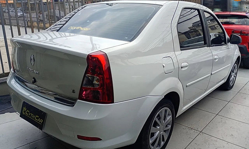 Renault Logan Expres...