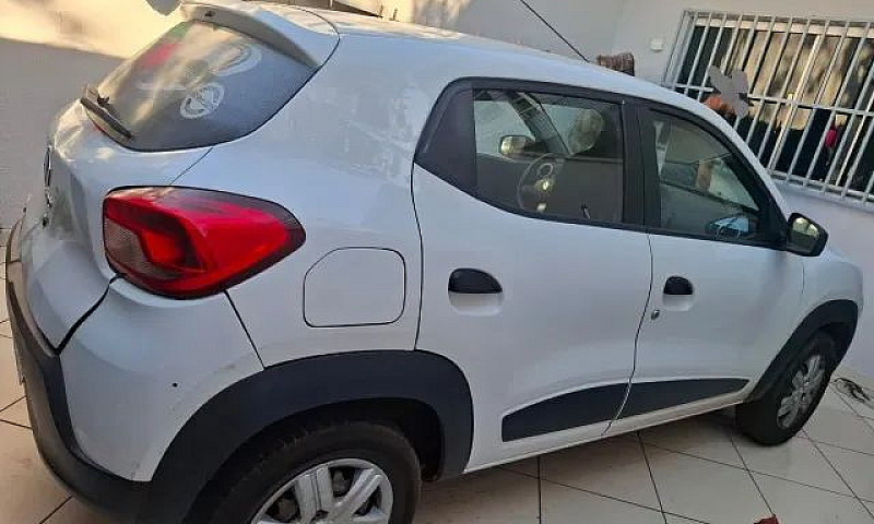 Renault Kwid Zen 1.0...