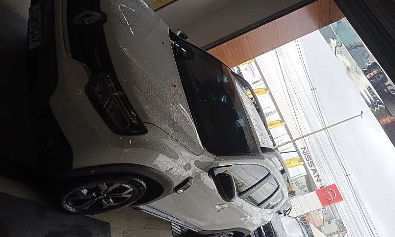 Renault Duster Iconi...