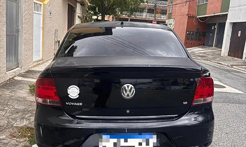 Volkswagen Voyage Co...