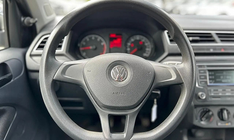 Volkswagen Voyage 1....