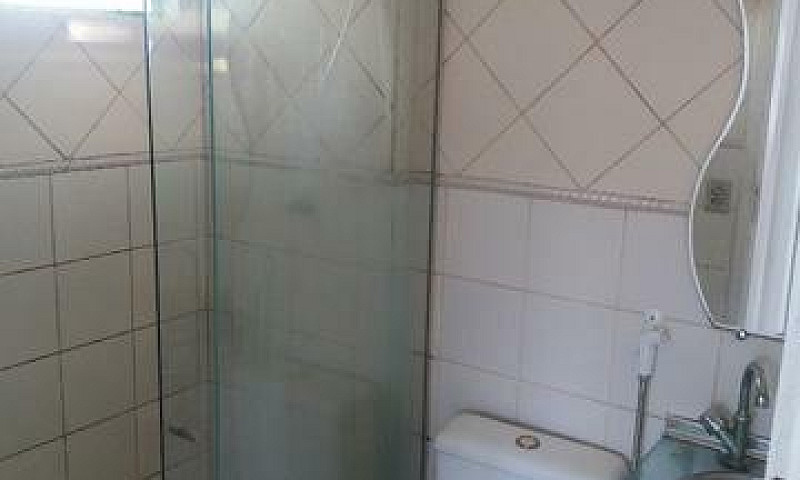 Apartamento 2/4 Cond...