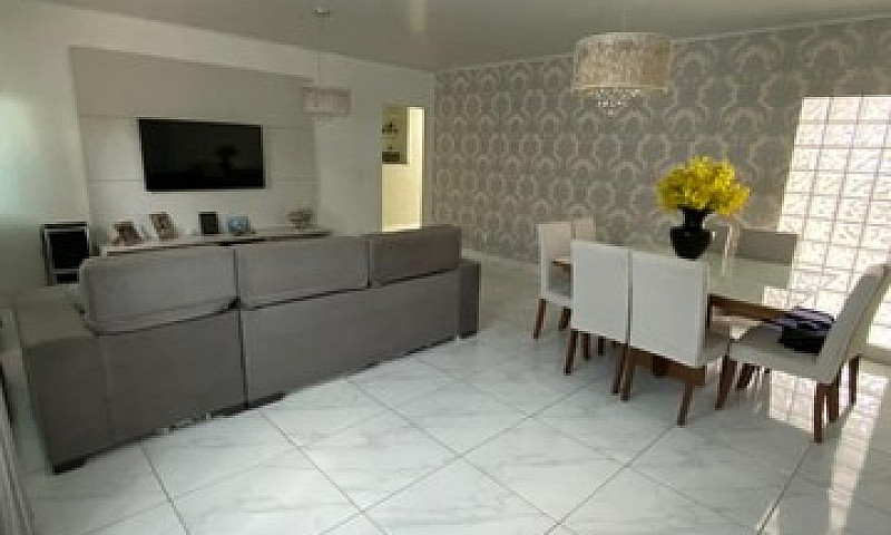 Excelente Casa Com 3...