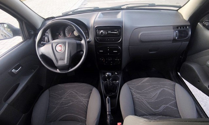 Fiat Strada Working ...