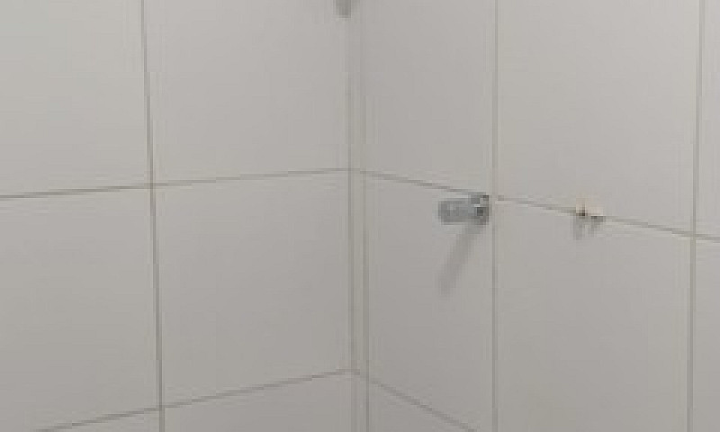 Aluga-Se Casa Em Mar...