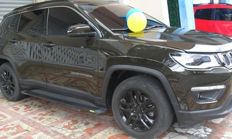 Jeep Compass Sport 2...