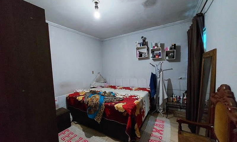 Casa  Com 2 Quartos ...