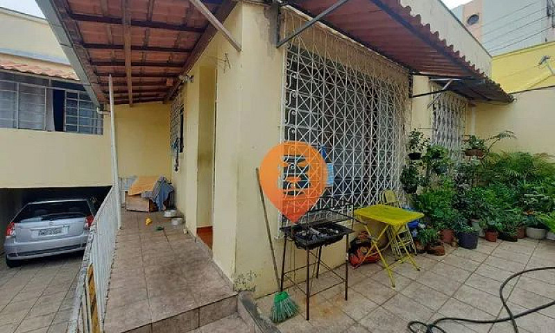 Casa Com 3 Dormitóri...