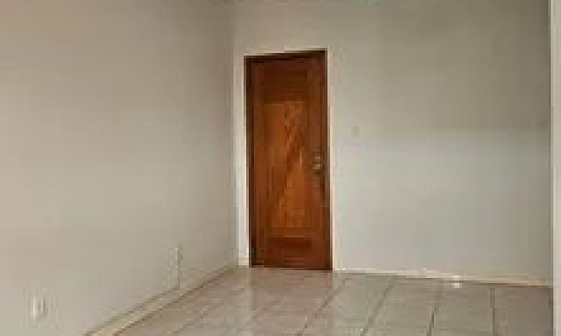 Apartamento Com  2/4...