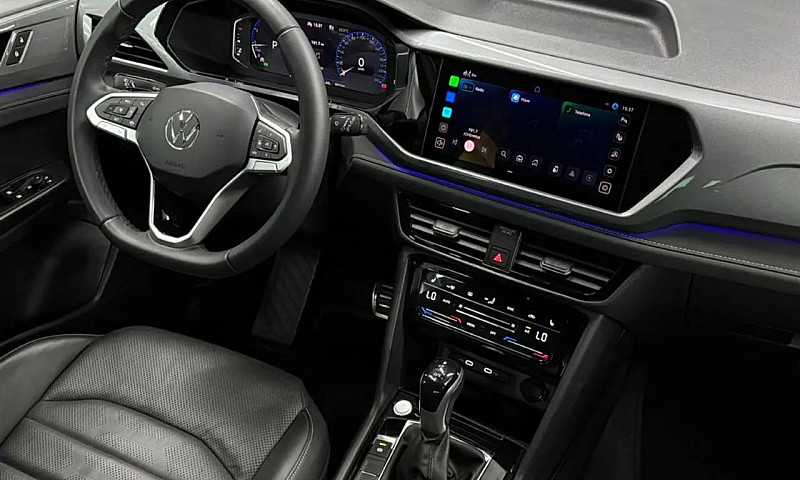 Volkswagen Taos High...