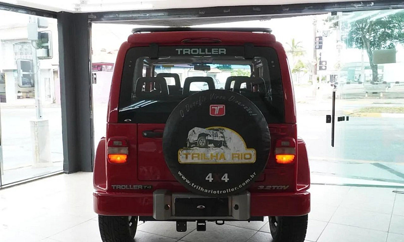Troller T-4 4X4 3.2 ...