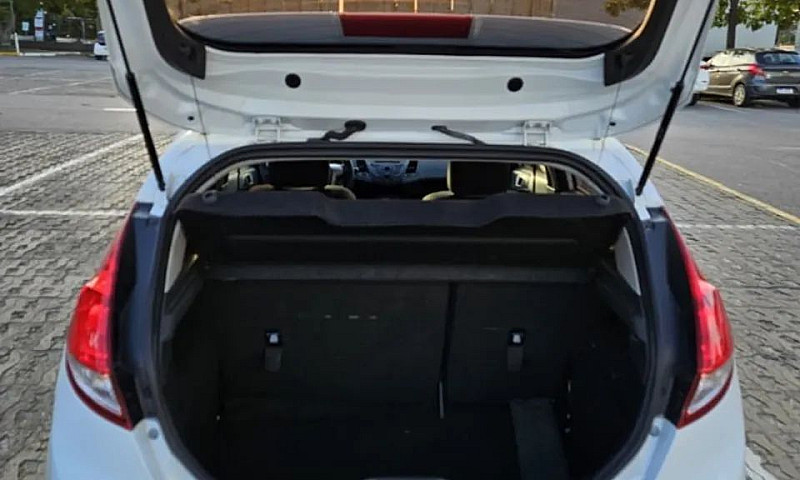 Ford Fiesta Sel 1.6 ...