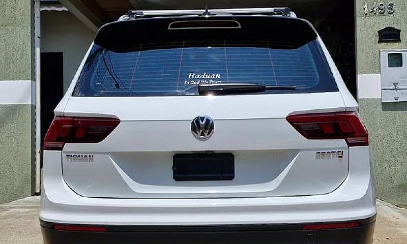 Volkswagen Tiguan Al...