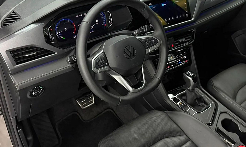 Volkswagen Taos High...