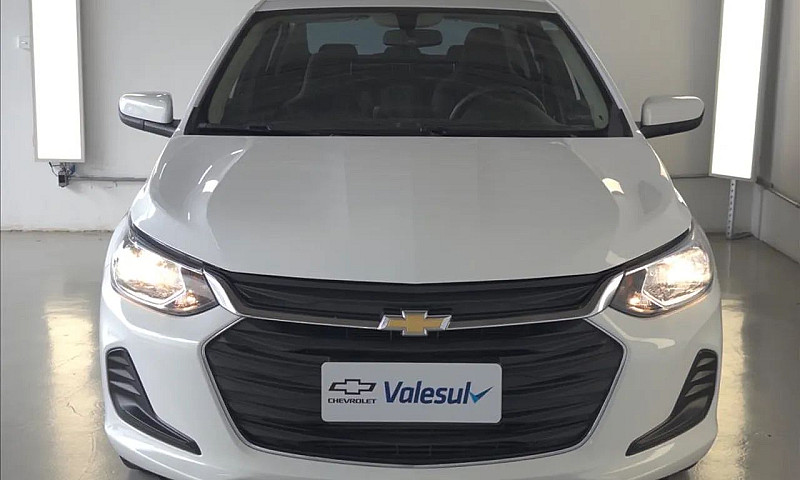 Chevrolet Onix Plus ...