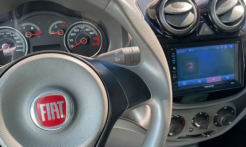 Fiat Palio Attractiv...