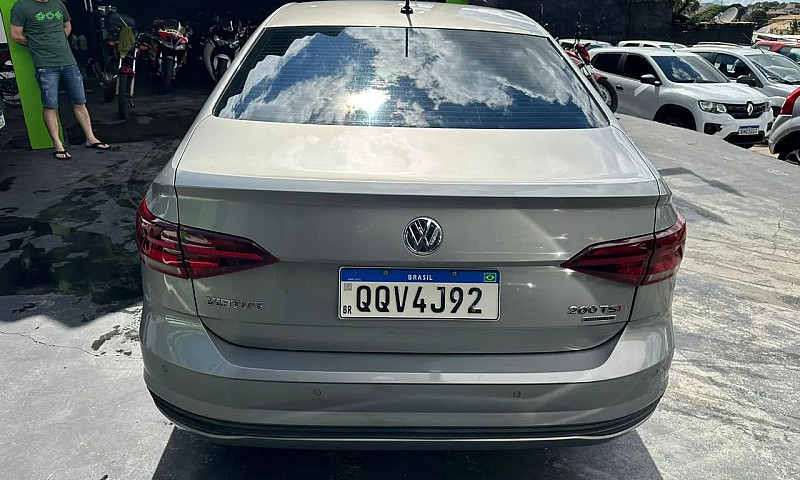 Volkswagen Virtus Co...