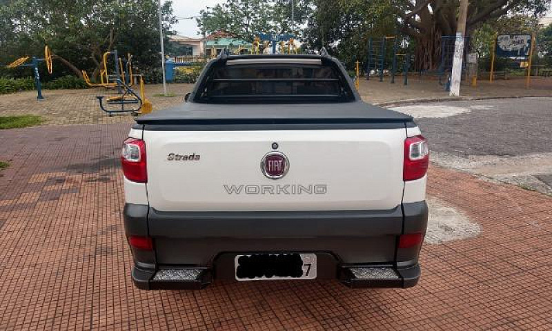 Fiat Strada Hard Wor...