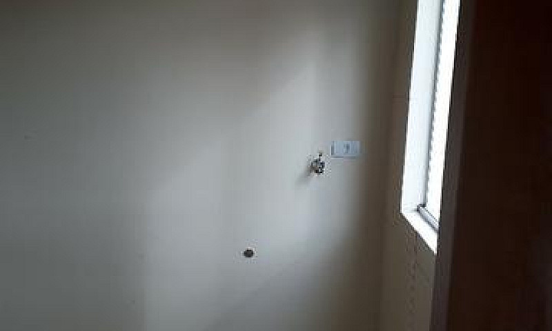 Alugo Apartamento...