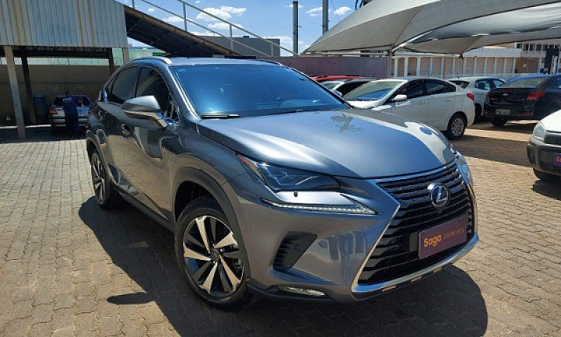 Lexus Nx 300H 2.5 - ...