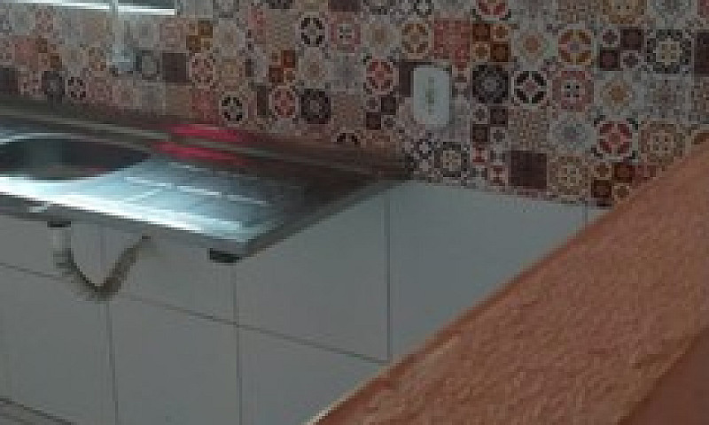 Aluga-Se Casa Em Mar...