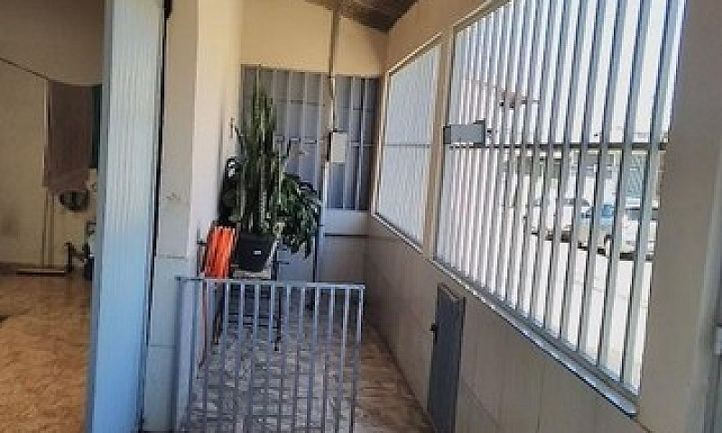 Casa Para Venda Em B...