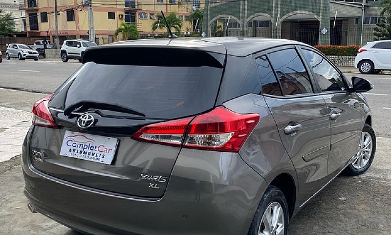 Toyota Yaris Xl 1.3 ...