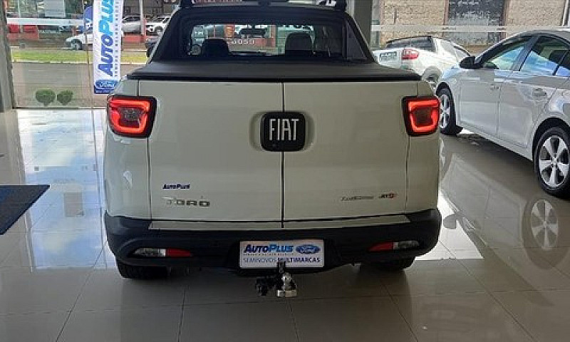 Fiat Toro 2.0 16V Tu...