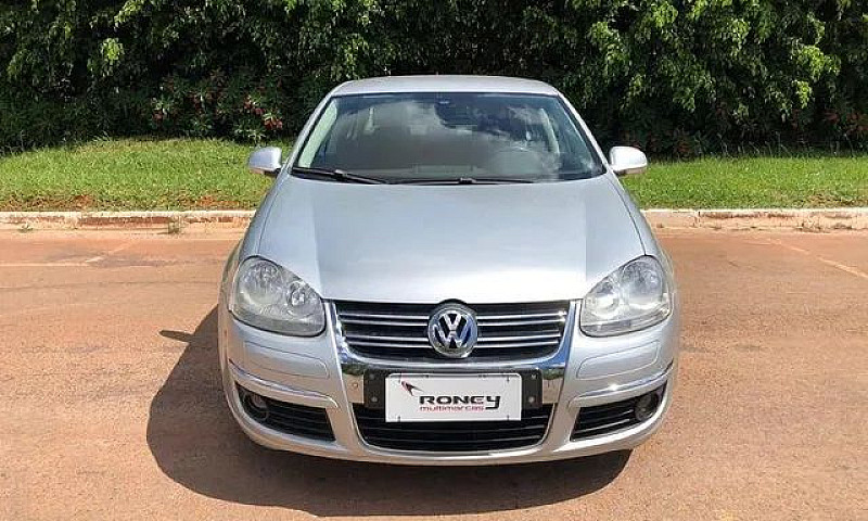 Jetta 2.5 Automático...