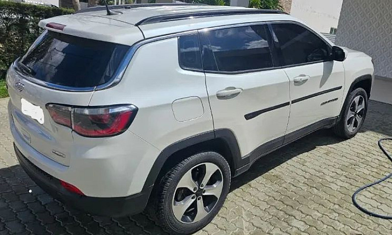 Jeep Compass Longitu...