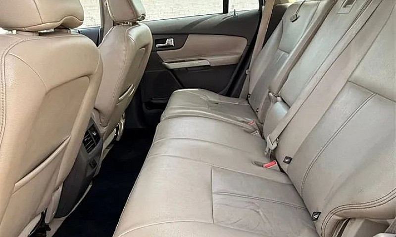 Ford Edge Limited 3....