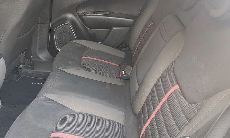 Fiat Toro Opening Ed...