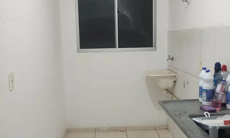 Aluga-Se Apartamento...